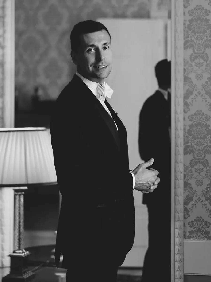 Дресс-код Black Tie и White Tie: разбираем правила ношения смокинга и уместные исключения