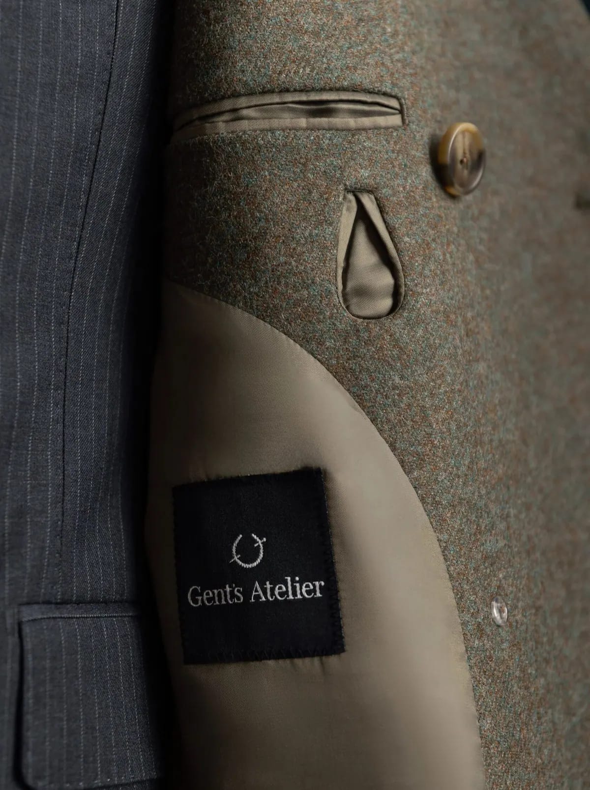 Внутренний карман шинели с фирменной биркой Gent’s Atelier