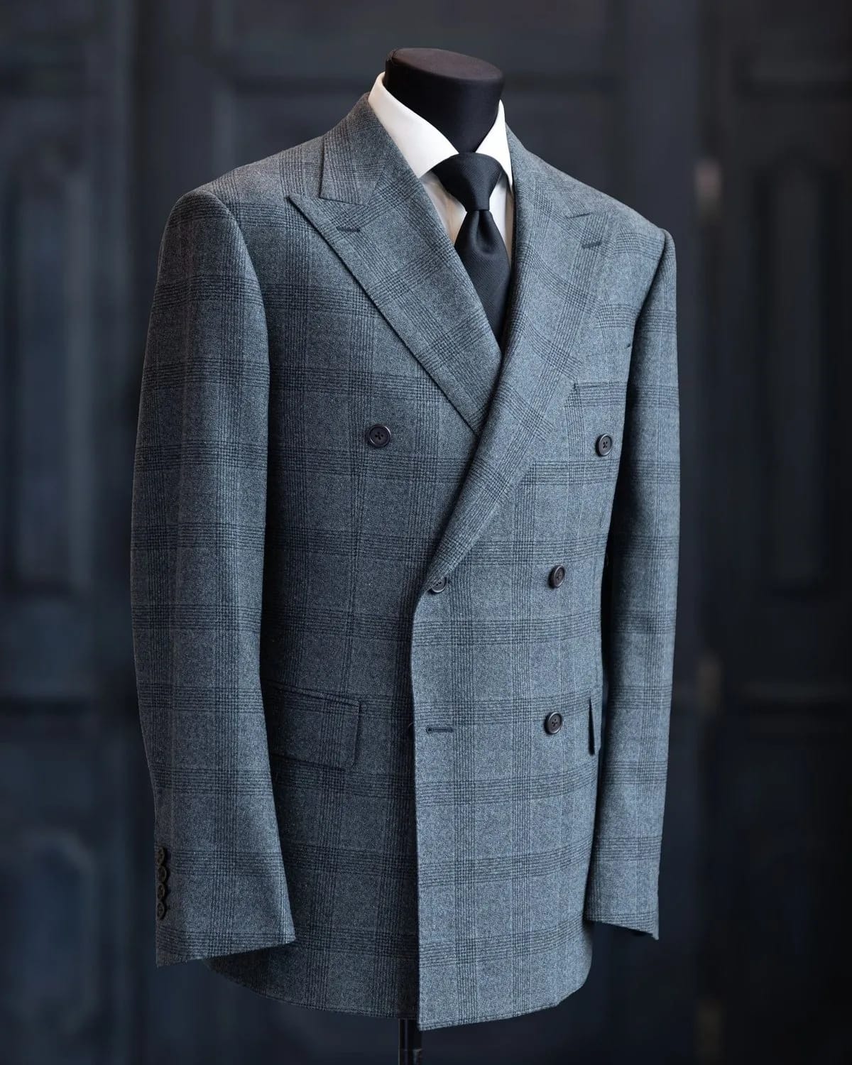 Классический пиджак, сшитый на заказ по индивидуальным меркам в Gent’s Atelier