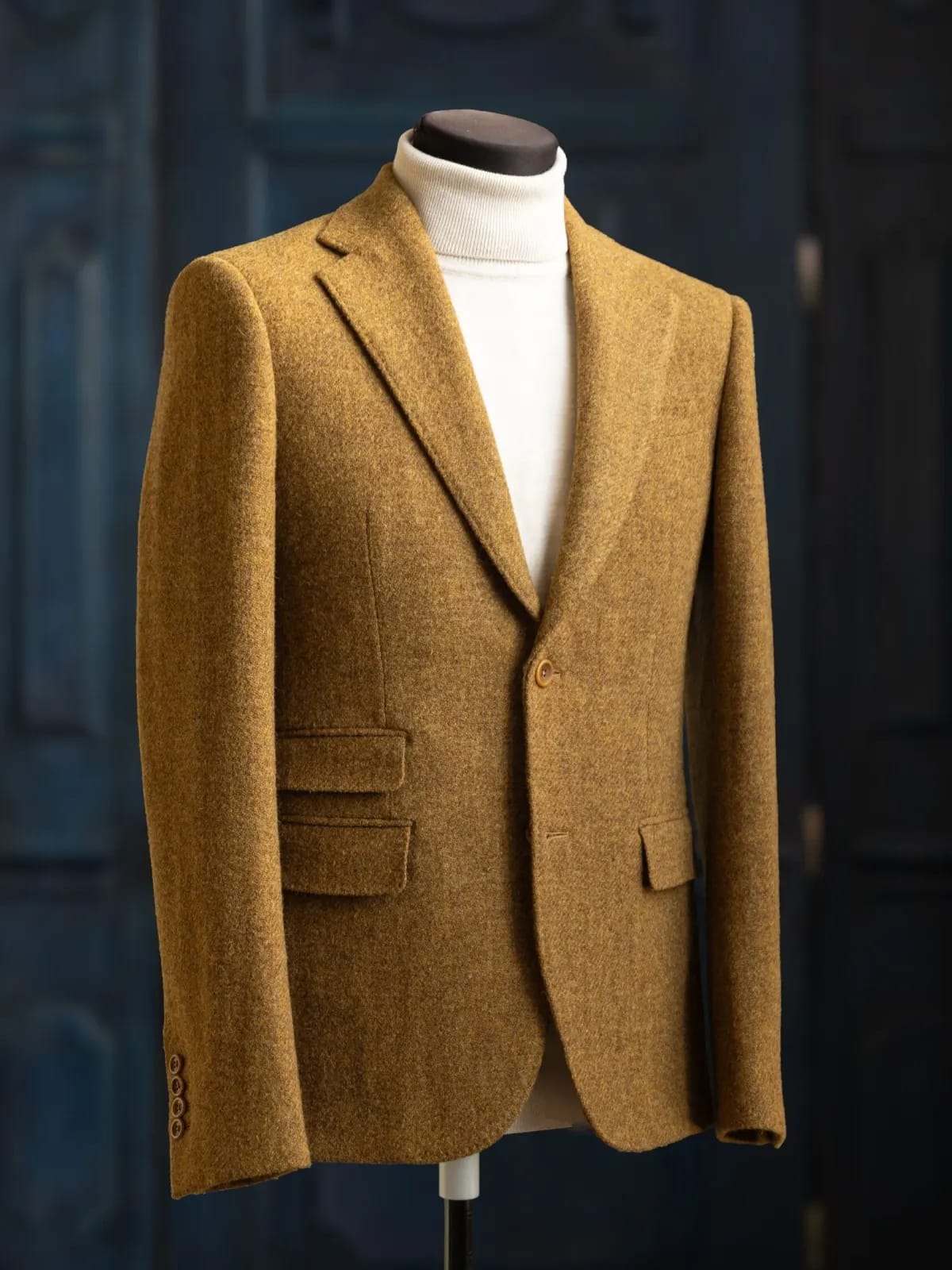 Тёплый пиджак из твида Harris Tweed