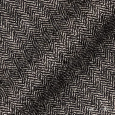 Драпировка ткани Marton Mills CHE172 крупным планом