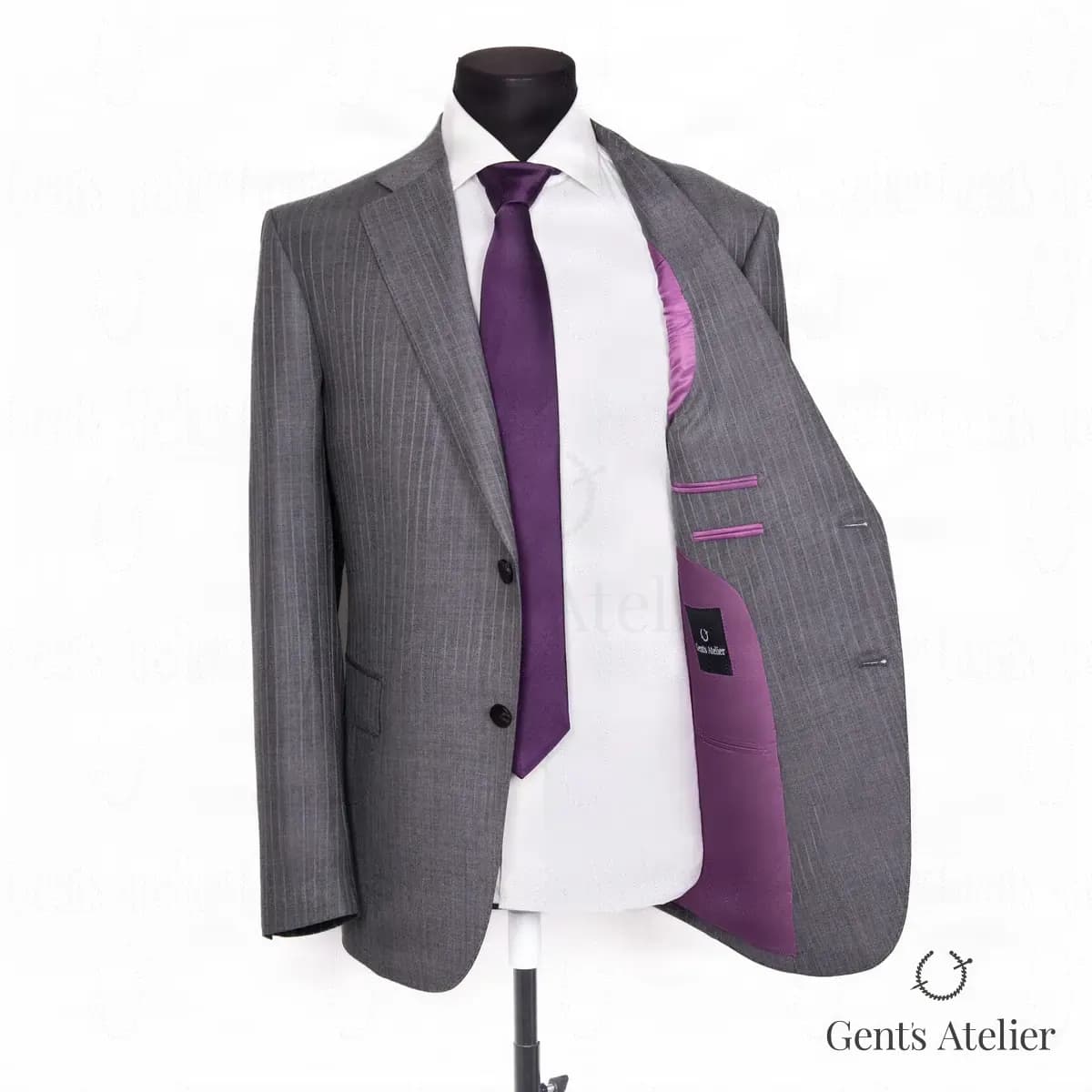 Серый костюм-двойка в полоску из шерсти Ermenegildo Zegna
