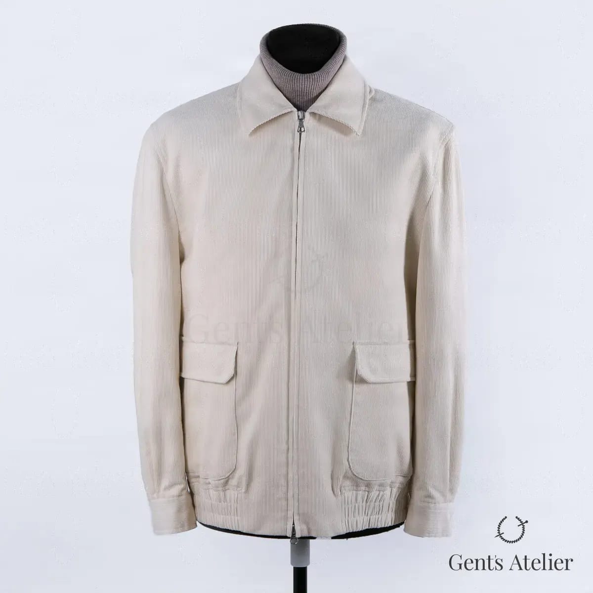 Светлый бомбер из японского вельвета — сшито на заказ в Gent’s Atelier