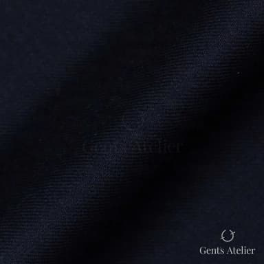 Драпировка ткани Gent's Colors M·KTHK21790/2 крупным планом