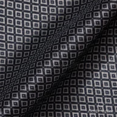 Драпировка ткани Luxury Distinctive TR1484 крупным планом
