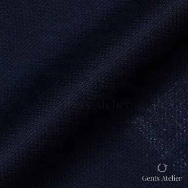 Драпировка ткани Tailor W11013075 крупным планом