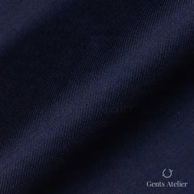 Драпировка ткани Tailor 10005.001-139 крупным планом