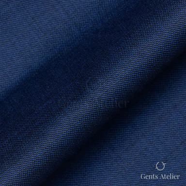 Драпировка ткани Tailor 10501.003-1 крупным планом