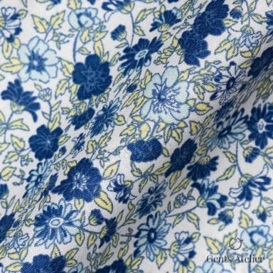 Драпировка ткани James Fabric 68235 005 крупным планом