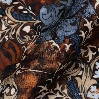 Драпировка ткани James Fabric 68235 007 крупным планом