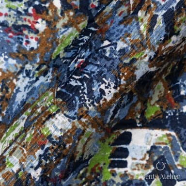Драпировка ткани James Fabric 68235 008 крупным планом
