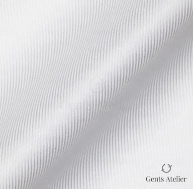 Драпировка ткани James Fabric 69277 001 крупным планом