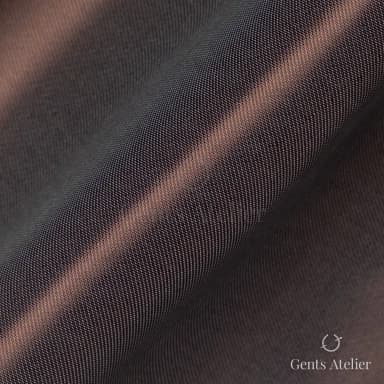 Драпировка ткани Gladson 0946A крупным планом