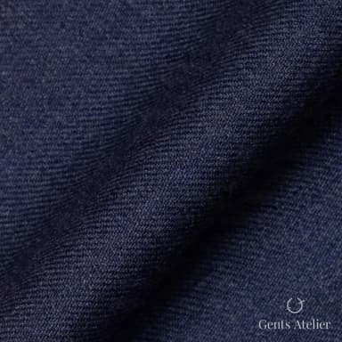 Драпировка ткани Gent's Colors M·K20/16 крупным планом