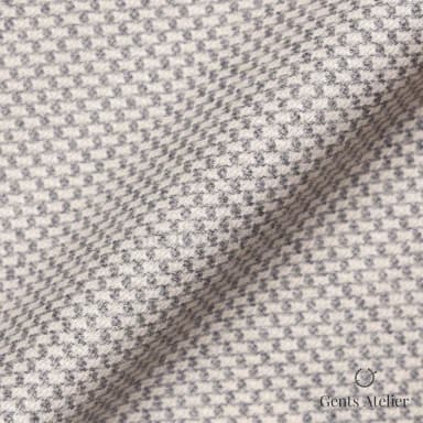 Драпировка ткани Gent's Colors M·K2080/7 крупным планом