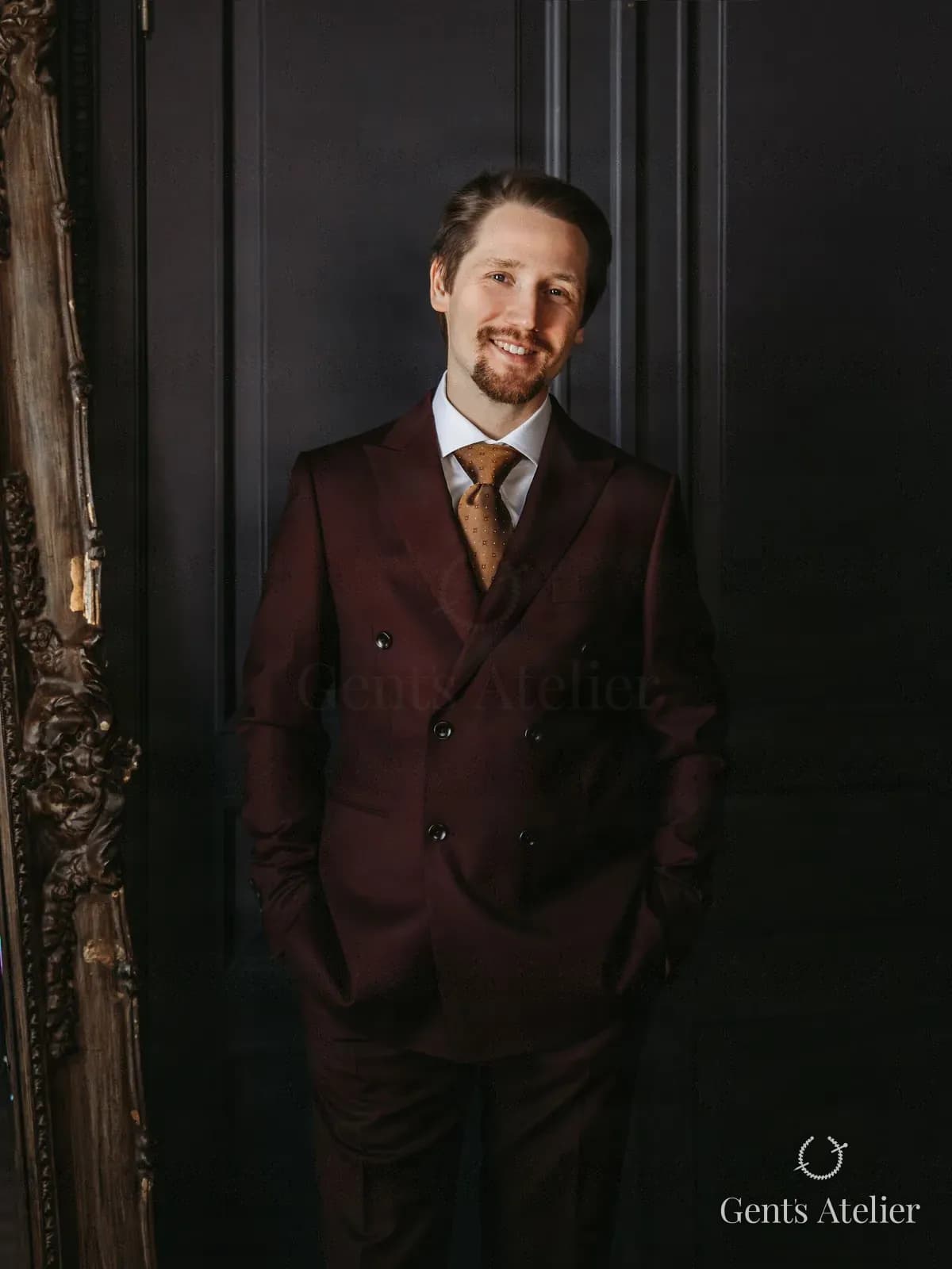 Бордовый костюм-двойка из шерсти Vitale Barberis Canonico