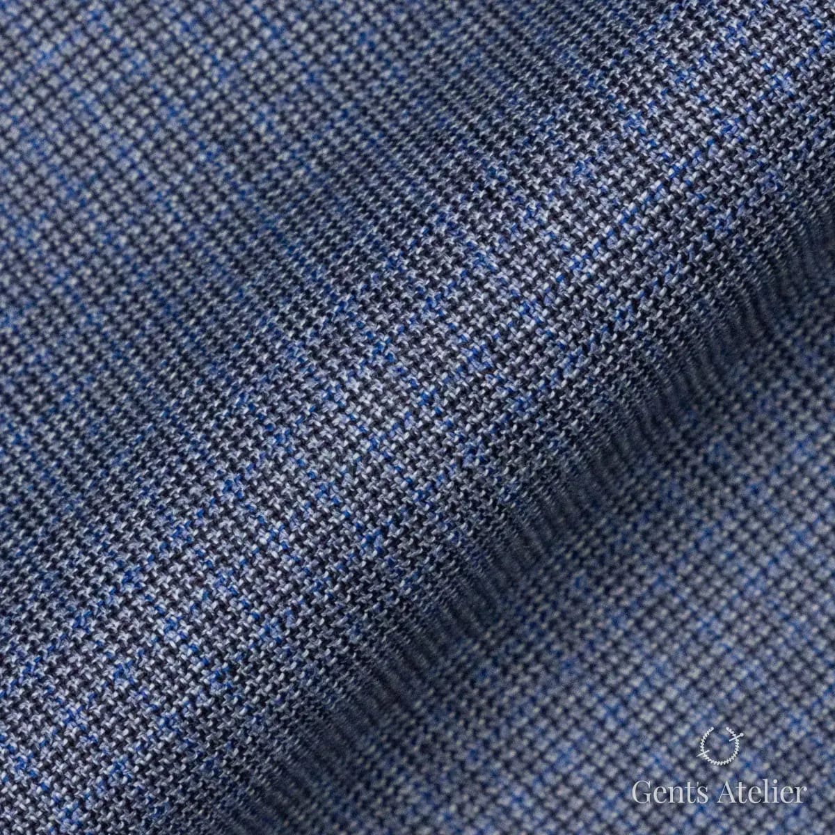 Драпировка ткани Stylbiella 30802/160 крупным планом