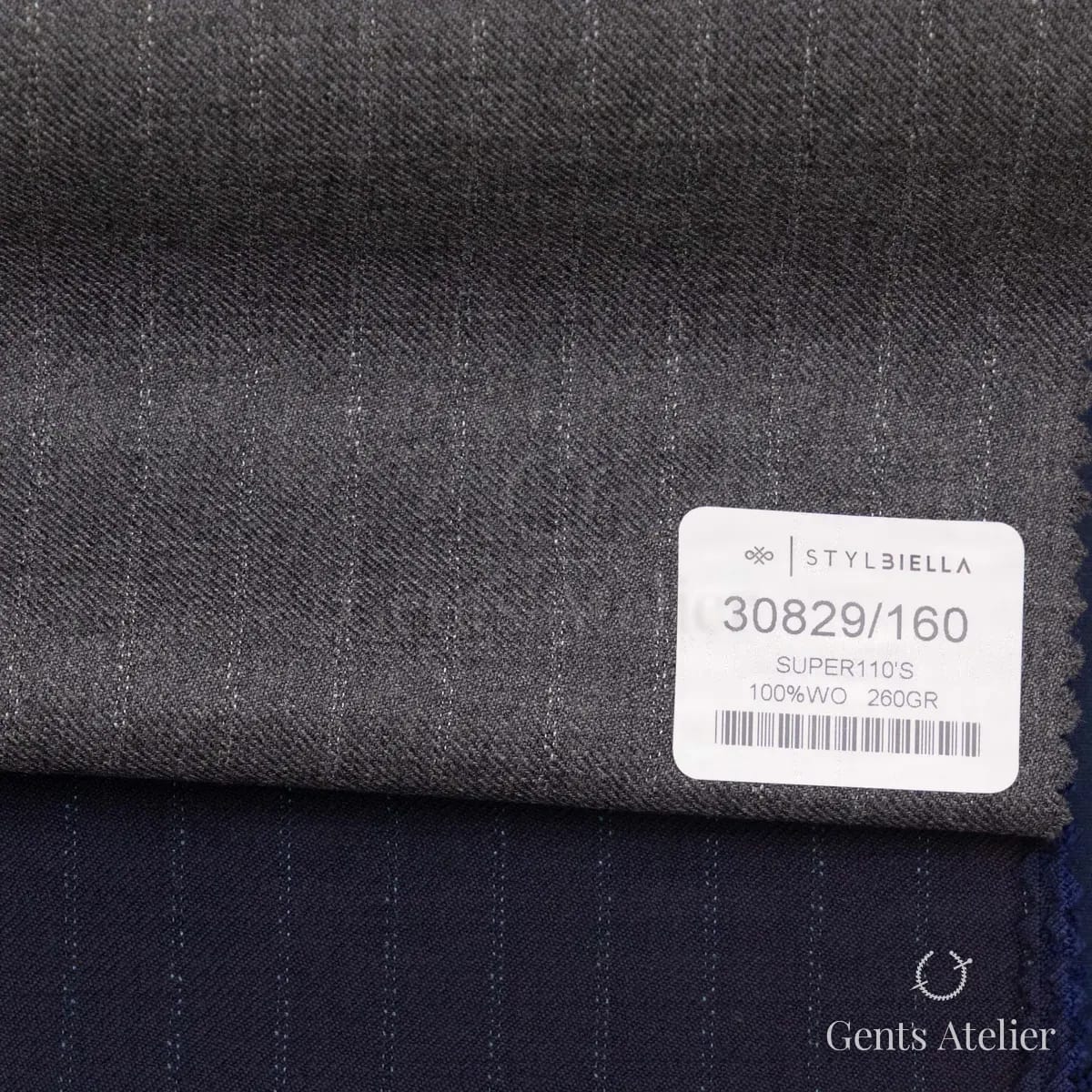 Образец ткани Stylbiella 30829/160 с этикеткой, серый