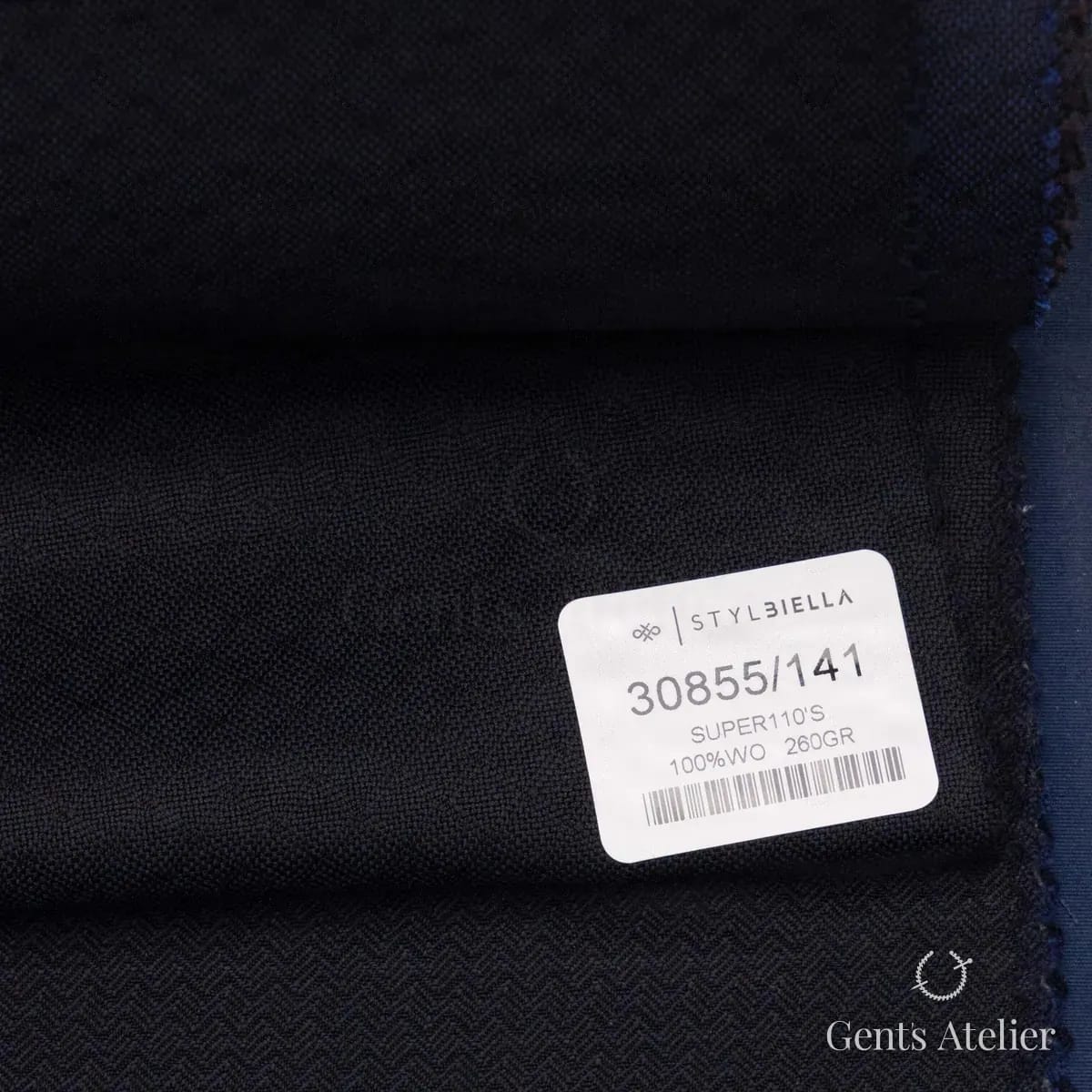 Образец ткани Stylbiella 30855/141 с этикеткой, тёмно-синий