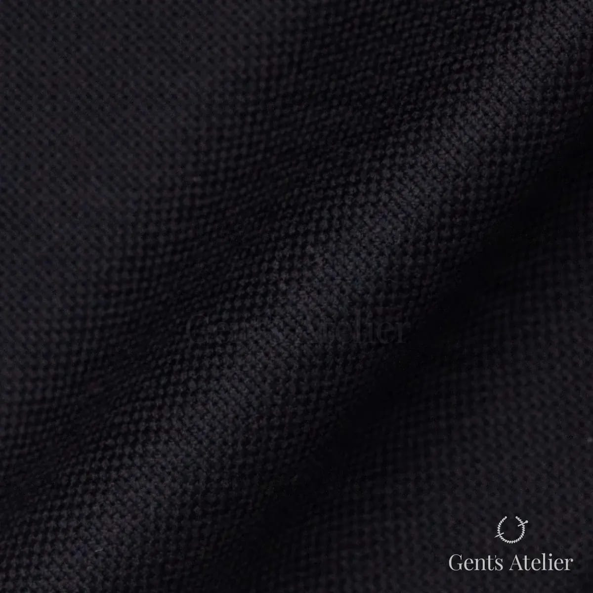 Драпировка ткани Stylbiella 50221/130 крупным планом