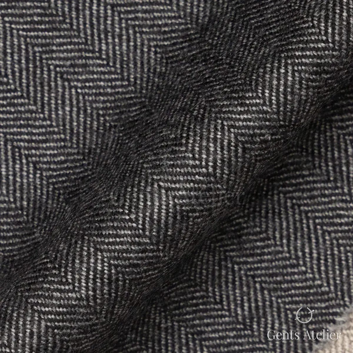 Драпировка ткани Stylbiella 50233/130 крупным планом