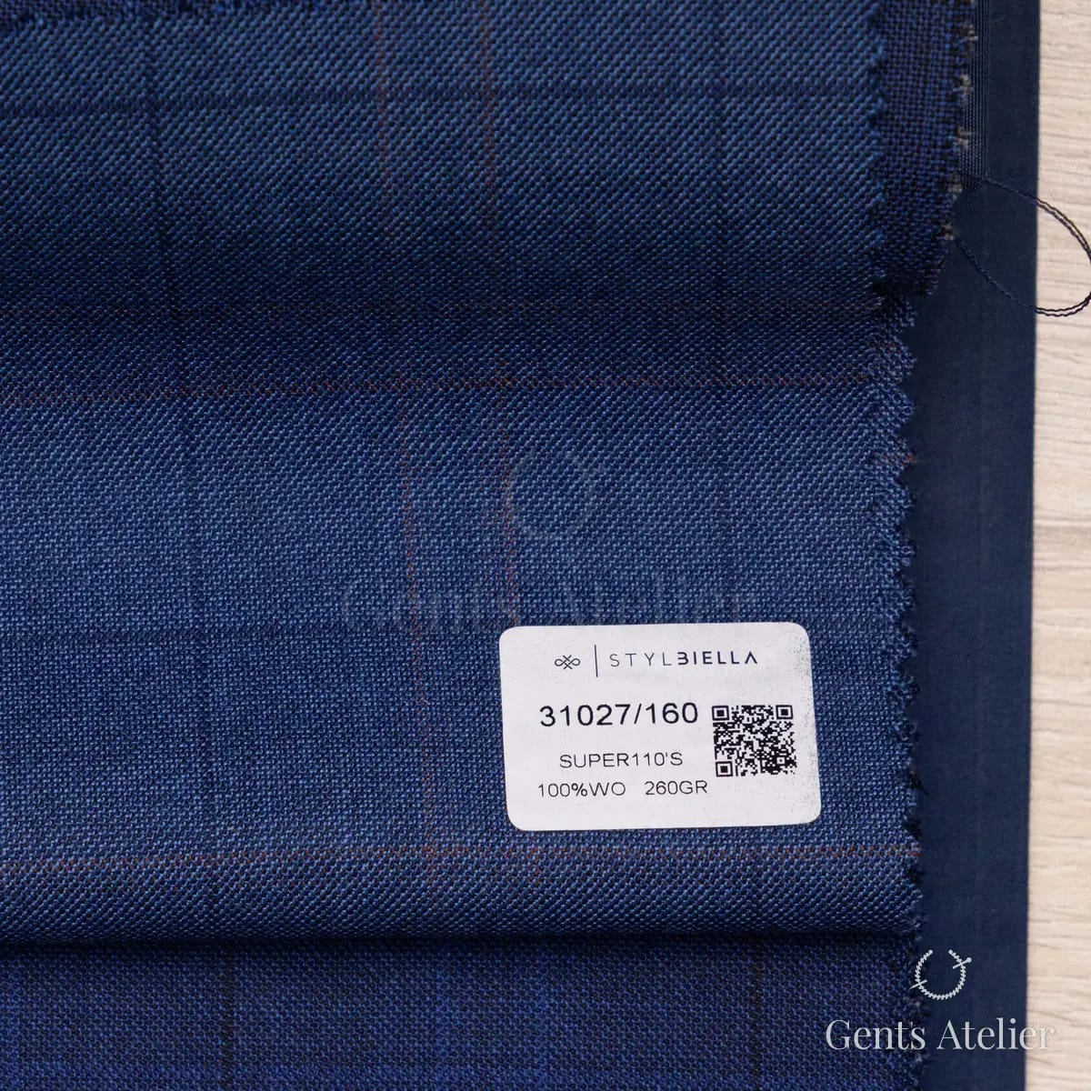Образец ткани Stylbiella 31027/160 с этикеткой, синий