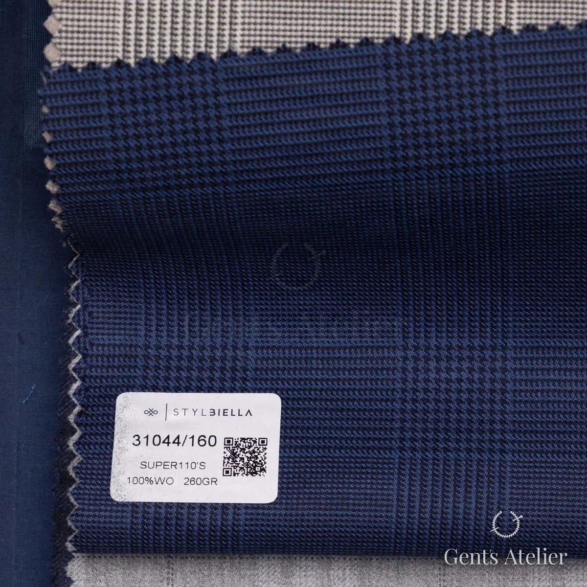 Образец ткани Stylbiella 31044/160 с этикеткой, тёмно-синий