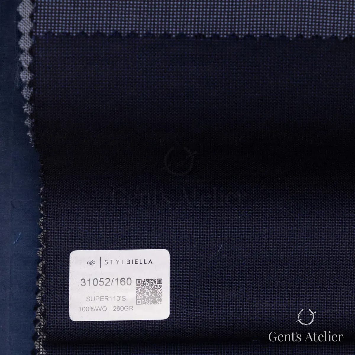 Образец ткани Stylbiella 31052/160 с этикеткой, чёрный