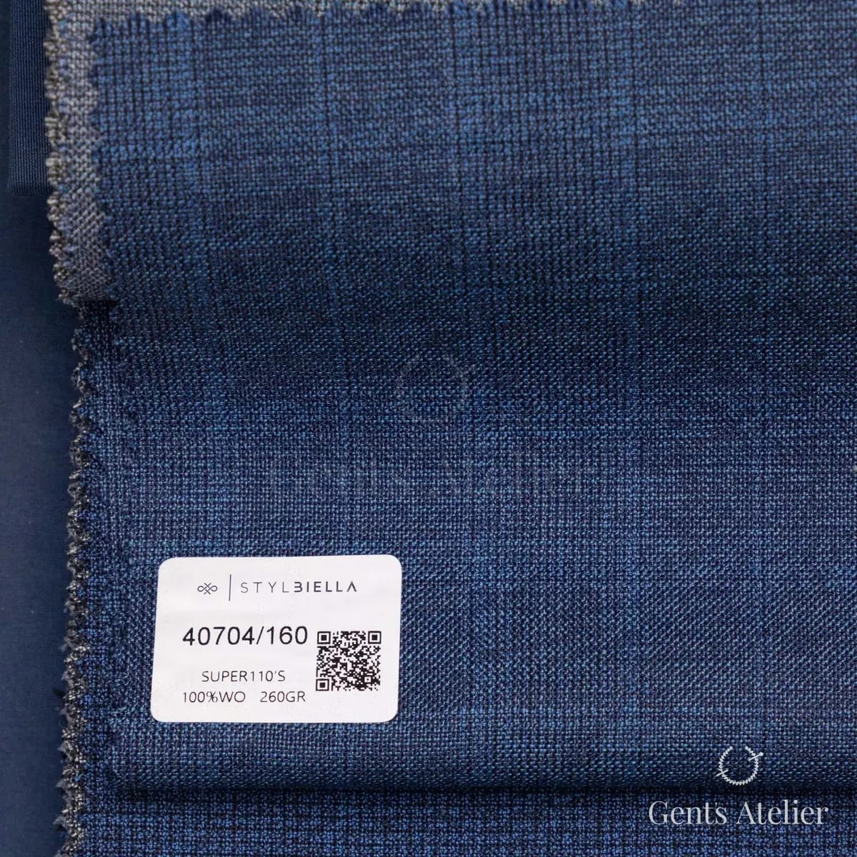 Образец ткани Stylbiella 40704/160 с этикеткой, тёмно-синий