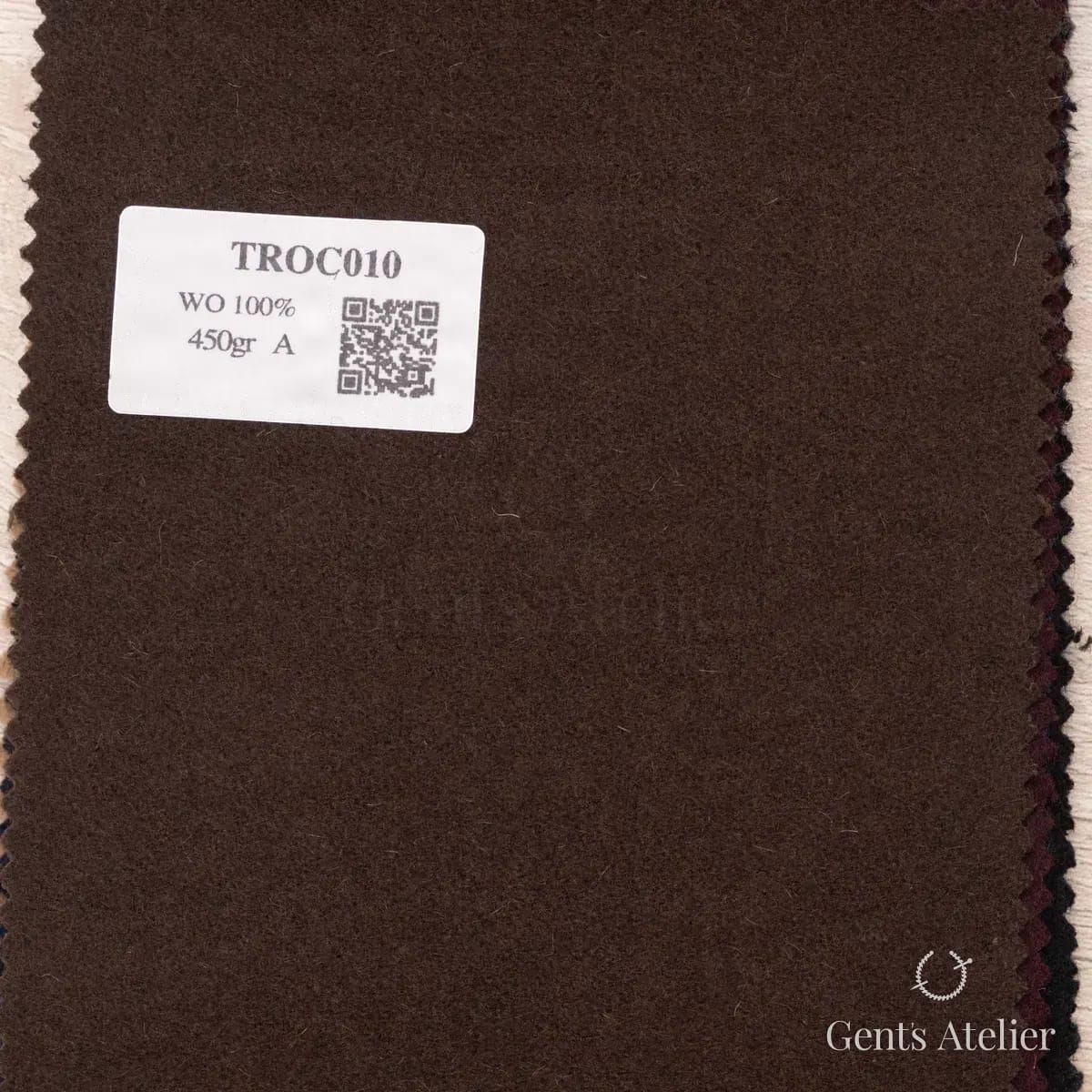 Образец ткани Coatings TROC010 с этикеткой, бордовый