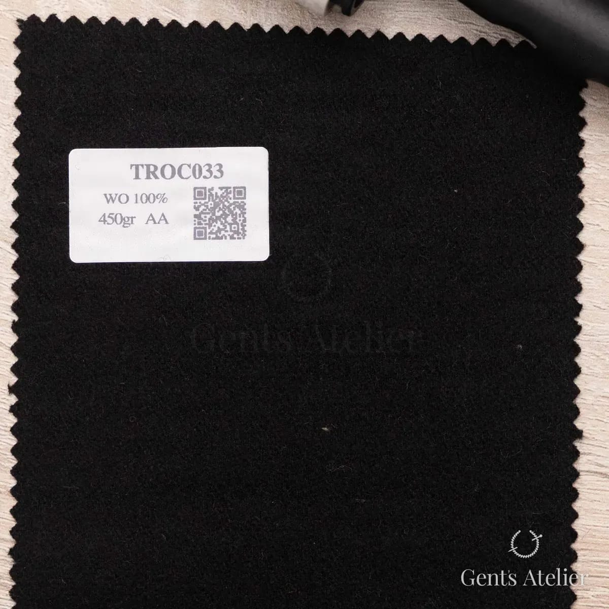 Образец ткани Coatings TROC033 с этикеткой, чёрный