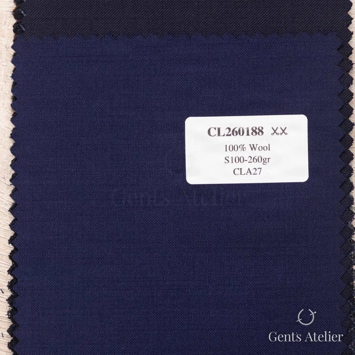 Образец ткани Scabal CL260188 с этикеткой, тёмно-синий