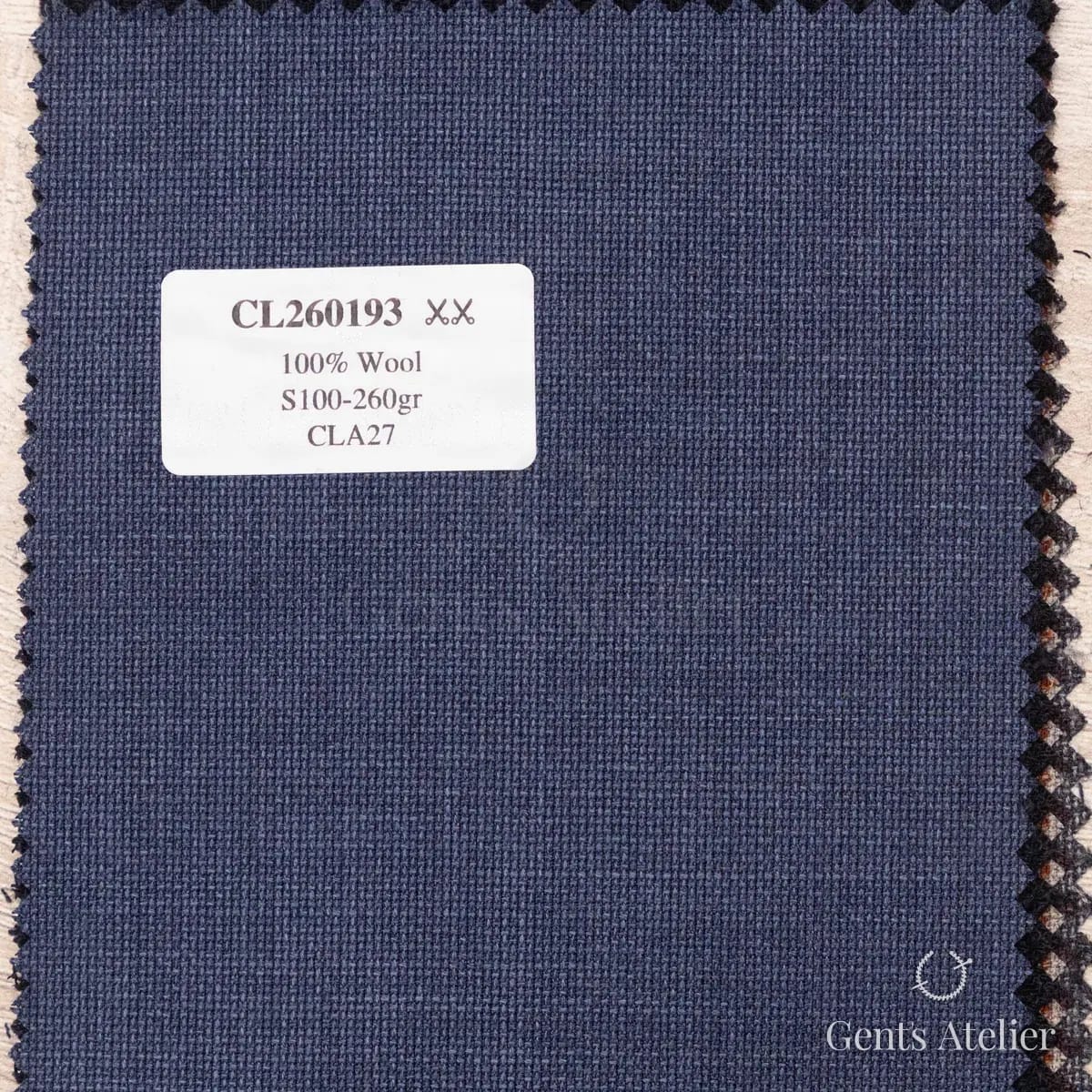 Образец ткани Scabal CL260193 с этикеткой