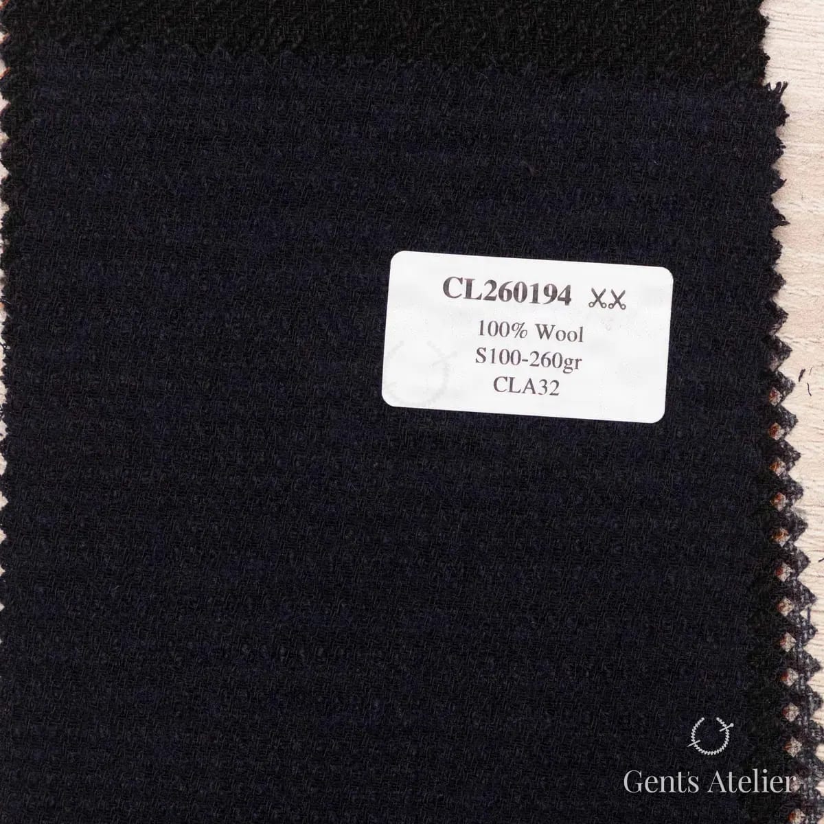 Образец ткани Scabal CL260194 с этикеткой, тёмно-синий