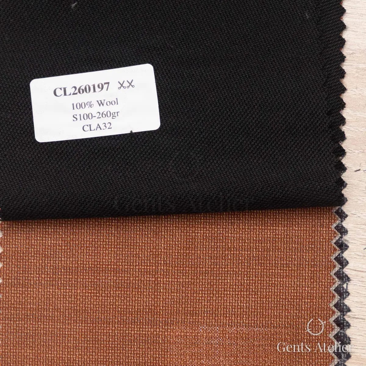 Образец ткани Scabal CL260197 с этикеткой, чёрный
