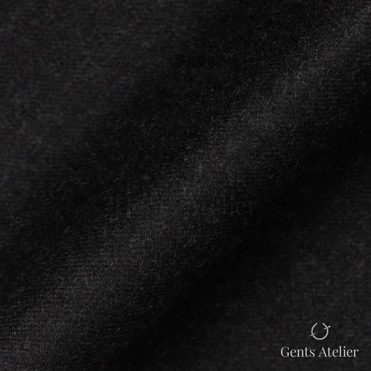 Драпировка ткани Gent's Colors M·K2021W002/1 крупным планом