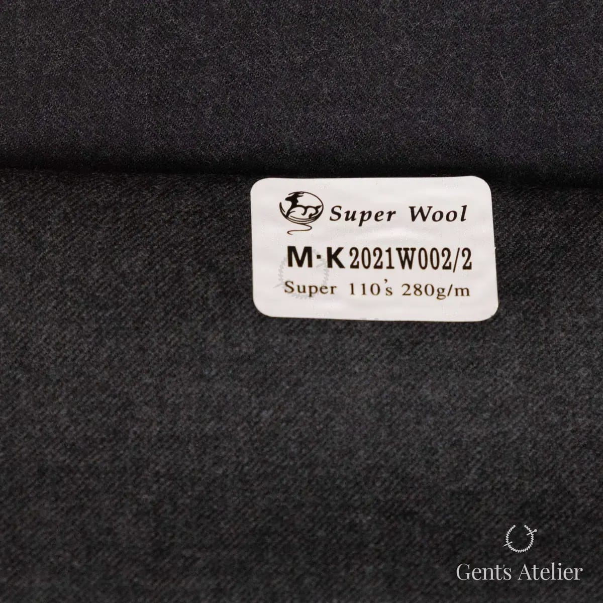 Образец ткани Gent's Colors M·K2021W002/2 с этикеткой, угольный