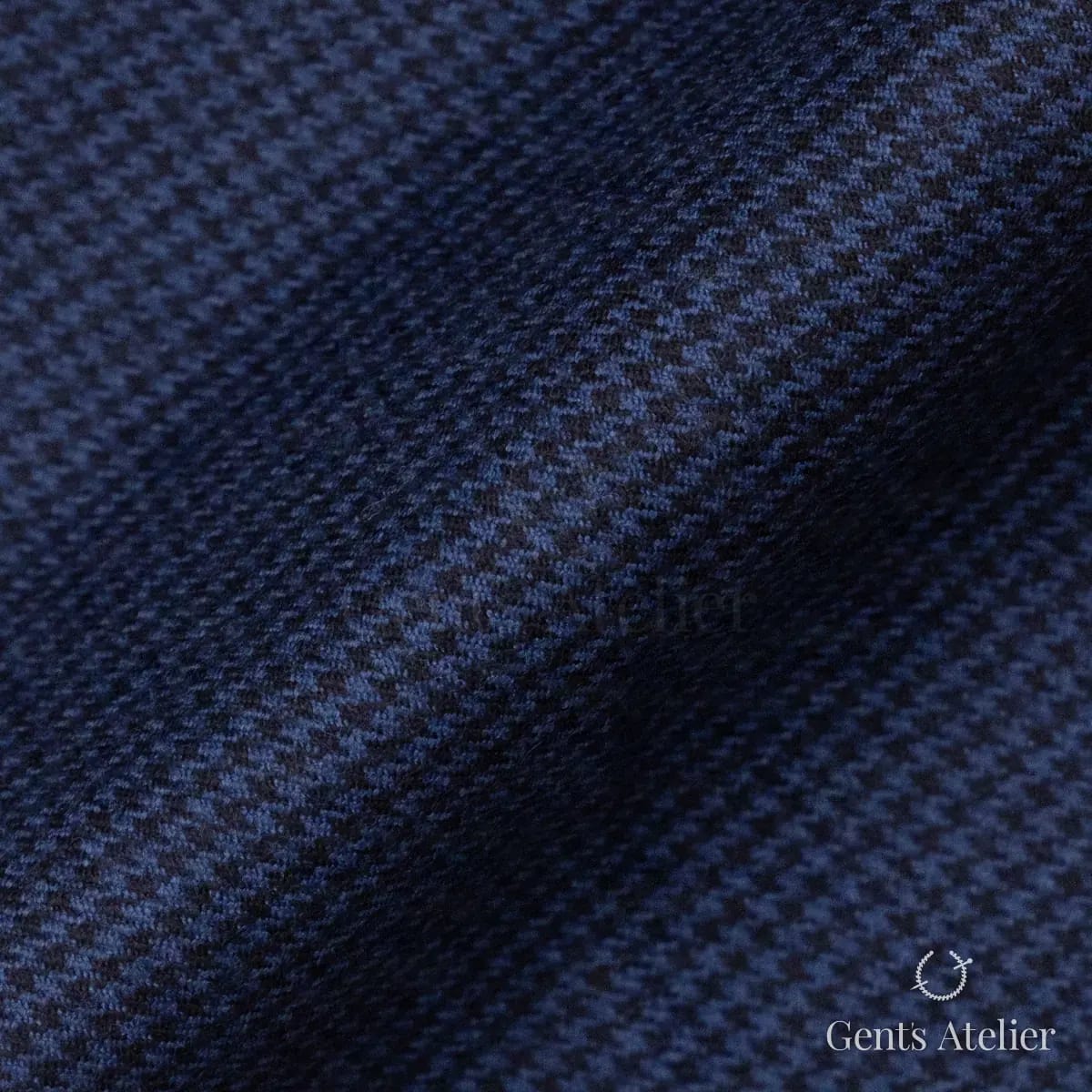 Драпировка ткани Gent's Colors M·K2021W008/15/15 крупным планом