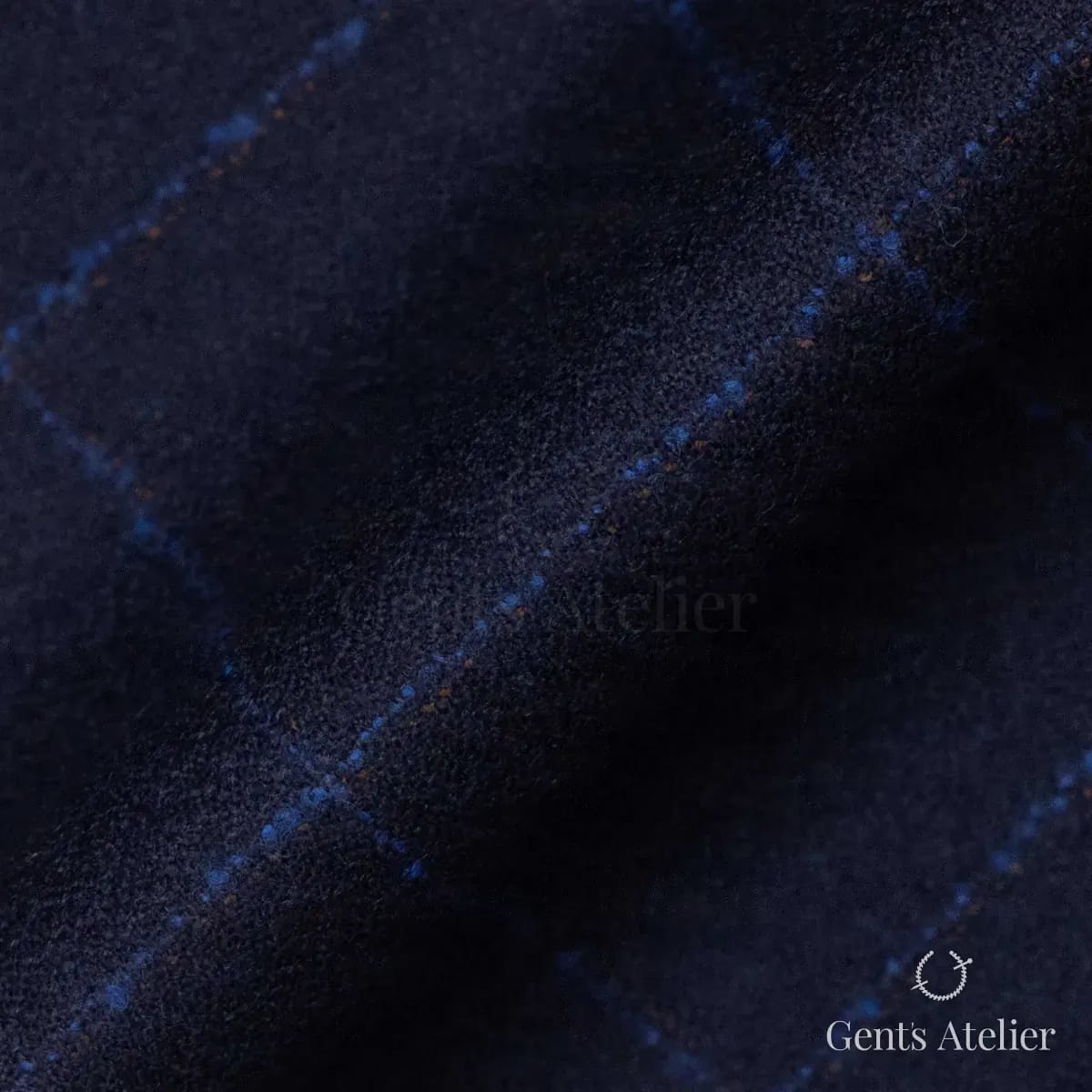 Драпировка ткани Gent's Colors M·K2021W012/2 крупным планом