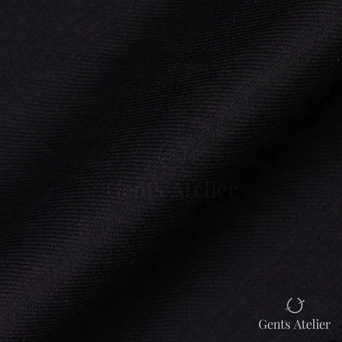 Драпировка ткани Gent's Colors M·KTHK21000/1 крупным планом