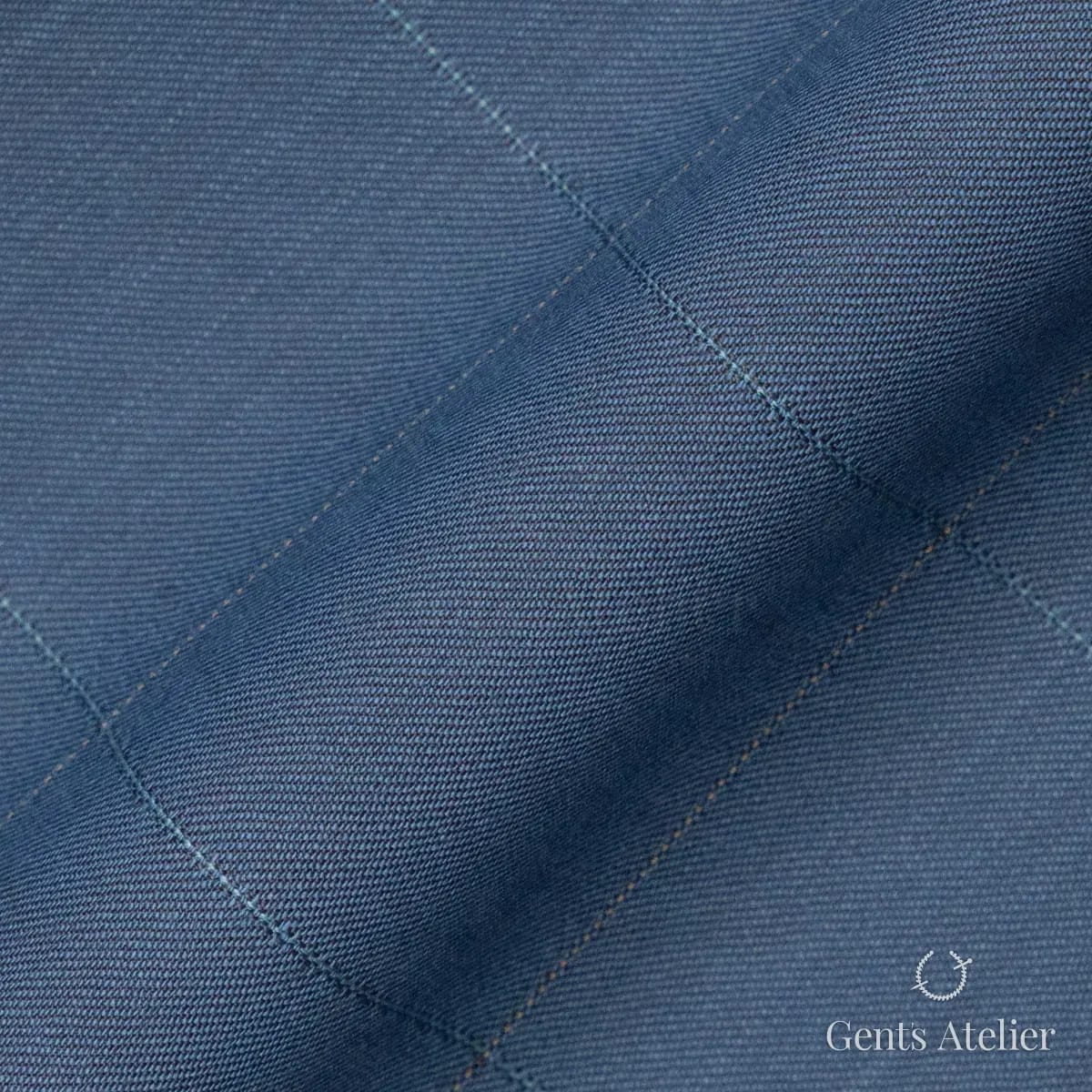 Драпировка ткани Gent's Colors M·K 2021B/42S крупным планом