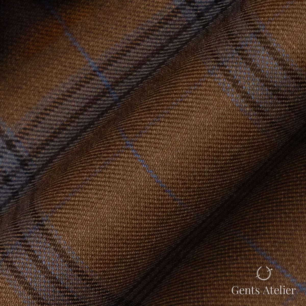 Драпировка ткани Gent's Colors M·K 2021B/46 крупным планом