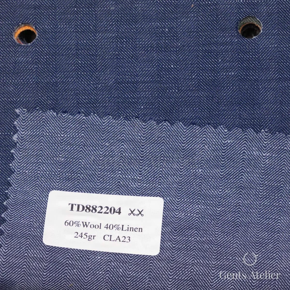 Образец ткани Dormeuil TD882204 с этикеткой, тёмно-синий
