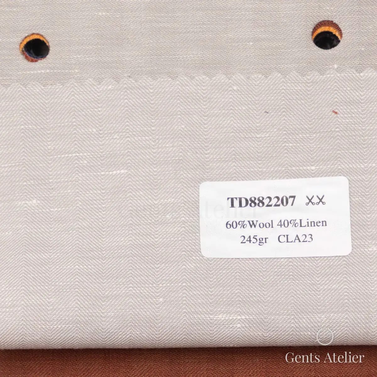 Образец ткани Dormeuil TD882207 с этикеткой, бежевый