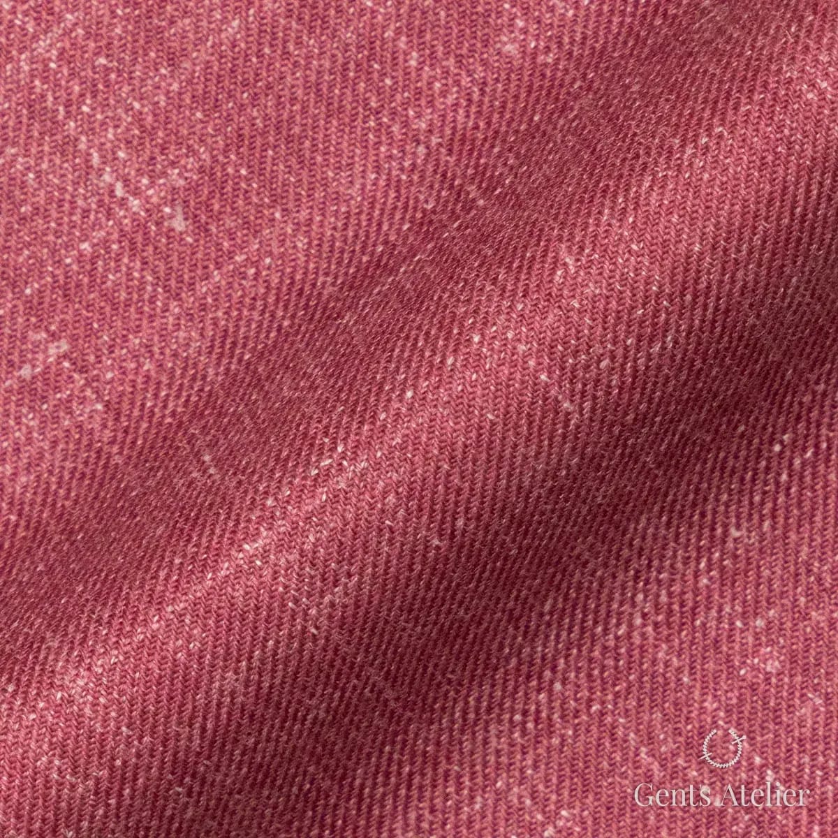 Драпировка ткани Dormeuil TD882125 крупным планом