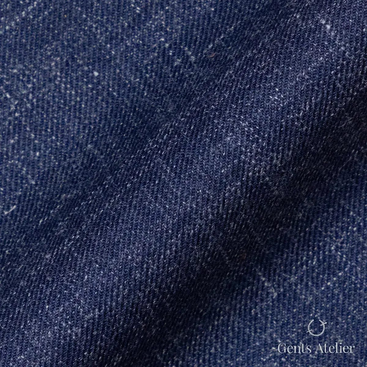 Драпировка ткани Dormeuil TD882127 крупным планом