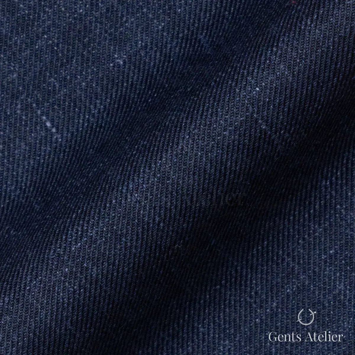 Драпировка ткани Dormeuil TD882117 крупным планом