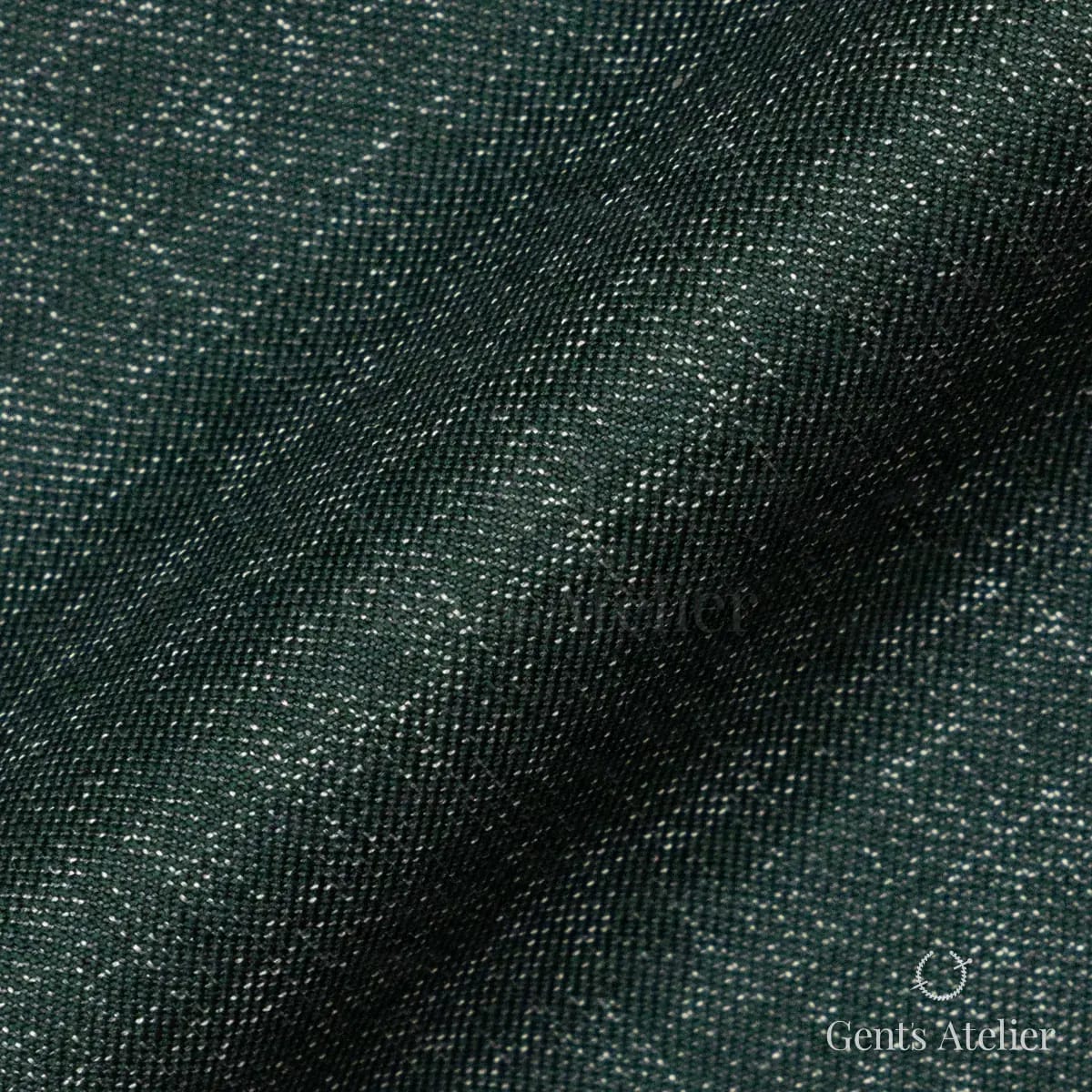Драпировка ткани Dormeuil TD881014 крупным планом