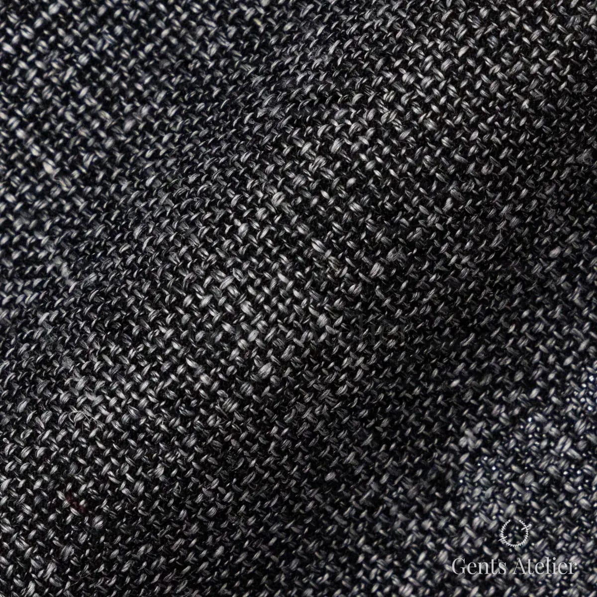 Драпировка ткани Dormeuil TD862651 крупным планом
