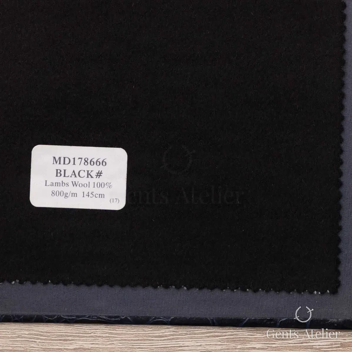 Образец ткани DRR MD178666 BLACK с этикеткой, чёрный